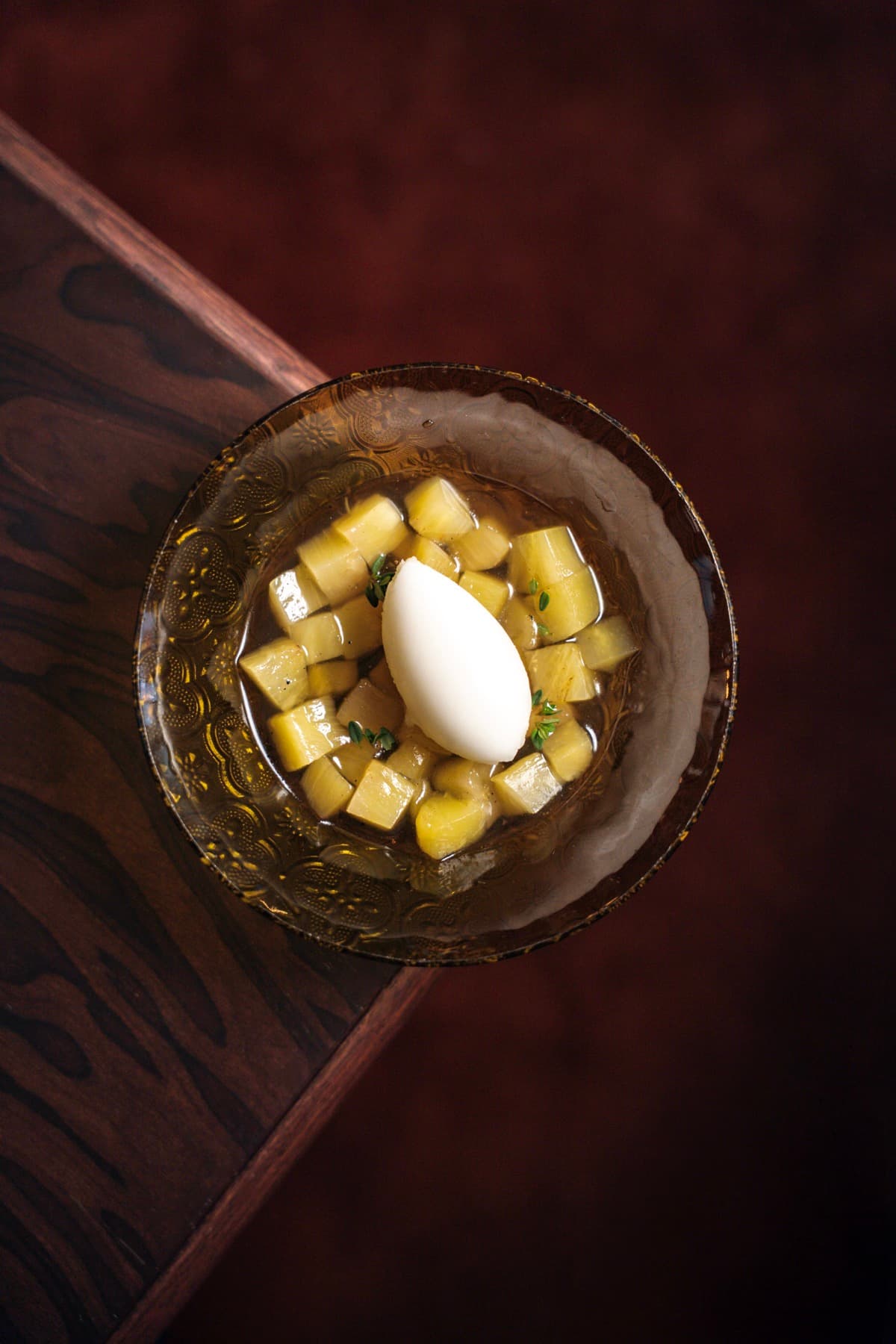 Pineapple dessert with ice cream